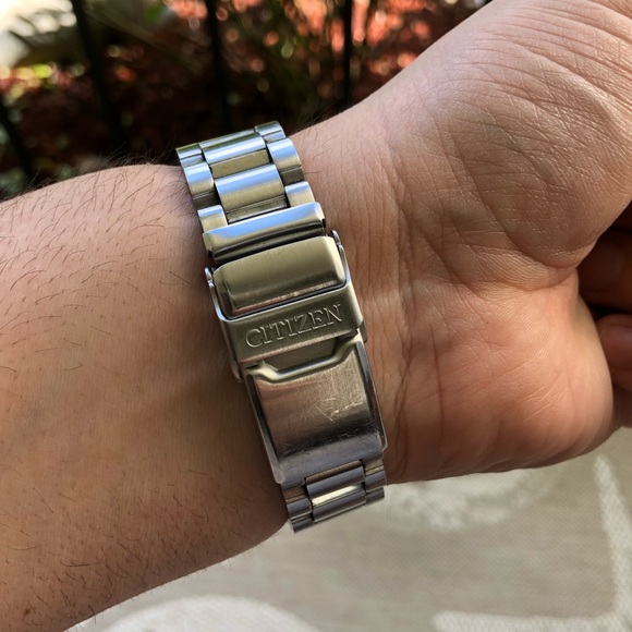 Citizen ECO-DRIVE Nighthawk - Picture 4 of 5